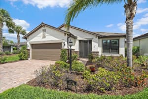 6713 CHESTER TRAIL, LAKEWOOD RANCH, FL 34202 - MLS#MFRA4688515