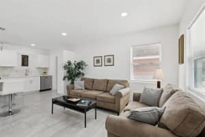 3530 GOODRICH AVENUE, SARASOTA, FL 34234 - MLS#MFRA4688541