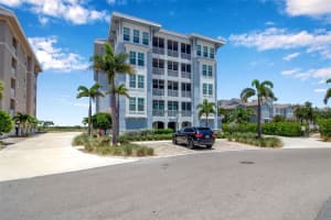 376 ARUBA CIRCLE, BRADENTON, FL 34209 - MLS#MFRA4688563