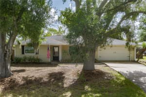 5012 WOODLAWN CIRCLE, PALMETTO, FL 34221 - MLS#MFRA4688572