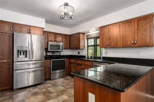 5012 WOODLAWN CIRCLE, PALMETTO, FL 34221 - MLS#MFRA4688572