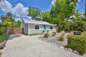 1681 8TH STREET, SARASOTA, FL 34236 - MLS#MFRA4688573