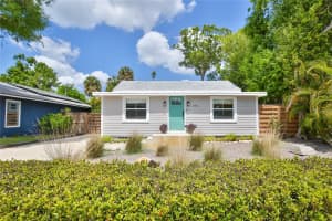 1681 8TH STREET, SARASOTA, FL 34236 - MLS#MFRA4688573