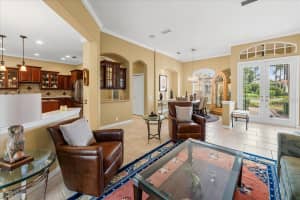 6914 TREYMORE COURT, SARASOTA, FL 34243 - MLS#MFRA4688605