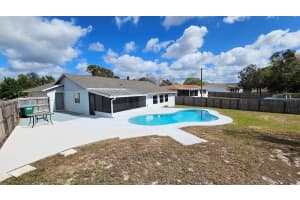 2101 ARROWHEAD AVENUE, DELTONA, FL 32725 - MLS#MFRA4688608