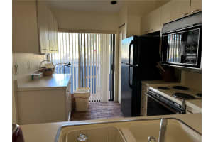 5204 MYRTLE WOOD #2, SARASOTA, FL 34235 - MLS#MFRA4688658