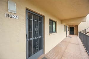 5627 ASHTON WAY, SARASOTA, FL 34231 - MLS#MFRA4688691