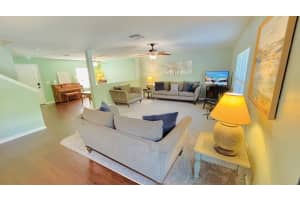 11521 SOUTHERN CREEK DRIVE, GIBSONTON, FL 33534 - MLS#MFRA4688705