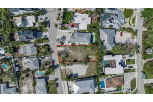 243 COOLIDGE DRIVE, SARASOTA, FL 34236 - MLS#MFRA4688712