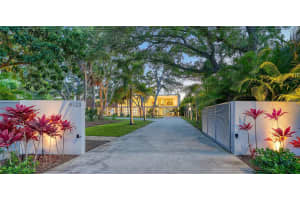 4123 BAY SHORE ROAD, SARASOTA, FL 34234 - MLS#MFRA4688729