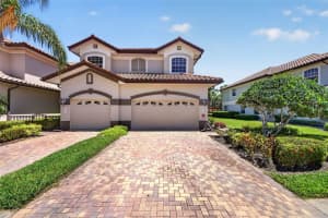 8229 Miramar Way #204, LAKEWOOD RANCH