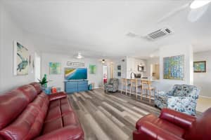 920 MYRTLE AVENUE, VENICE, FL 34285 - MLS#MFRA4688740