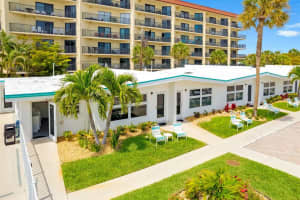 6334 MIDNIGHT PASS ROAD, SARASOTA, FL 34242 - MLS#MFRA4688750