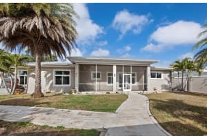 5618 BRITANNIA DRIVE, SARASOTA, FL 34231 - MLS#MFRA4688782