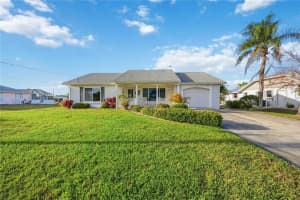 886 4TH STREET, ENGLEWOOD, FL 34223 - MLS#MFRA4688833