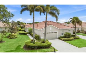 8120 VICTORIA FALLS CIRCLE, SARASOTA, FL 34243 - MLS#MFRA4688835