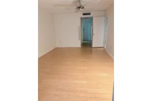 14111 CYPRESS CIRCLE, TAMPA, FL 33618 - MLS#MFRA4688854