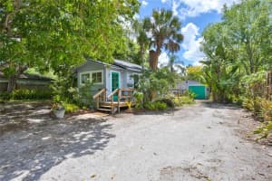 708 42ND STREET, SARASOTA, FL 34234 - MLS#MFRA4688855