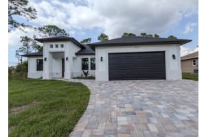 5438 Sylvania Ave, NORTH PORT 5438 Sylvania Ave, NORTH PORT