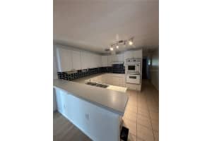5236 KENWOOD AVENUE, SARASOTA, FL 34234 - MLS#MFRA4688884