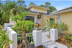 7731 WHITEBRIDGE GLEN, UNIVERSITY PARK, FL 34201 - MLS#MFRA4688909