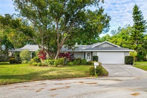 5102 ESTATES CIRCLE, SARASOTA, FL 34243 - MLS#MFRA4688910