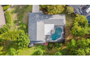 5102 ESTATES CIRCLE, SARASOTA, FL 34243 - MLS#MFRA4688910