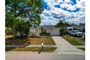2529 Golden Poinciana Pl, SARASOTA