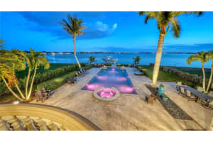 1240 HILLVIEW DRIVE, SARASOTA, FL 34239 - MLS#MFRA4688990