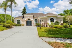 10905 BULLRUSH TERRACE, LAKEWOOD RANCH, FL 34202 - MLS#MFRA4688997