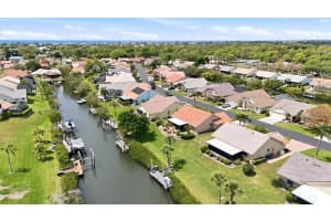 140 INLETS BOULEVARD, NOKOMIS, FL 34275 - MLS#MFRA4689002