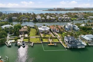 4034 ROBERTS POINT ROAD, SARASOTA, FL 34242 - MLS#MFRA4689062