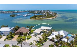 723 KEY ROYALE DRIVE, HOLMES BEACH, FL 34217 - MLS#MFRA4689081