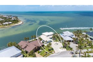 723 KEY ROYALE DRIVE, HOLMES BEACH, FL 34217 - MLS#MFRA4689081