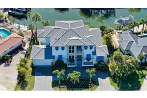 558 VENICE LANE, SARASOTA, FL 34242 - MLS#MFRA4689132