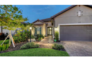 6032 GRANDVIEW HILL COURT, BRADENTON, FL 34203 - MLS#MFRA4689165