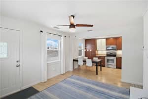 2134 HIVELY STREET, SARASOTA, FL 34231 - MLS#MFRA4689194