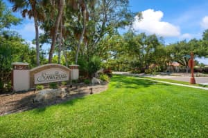 542 MISTY PINE DRIVE, VENICE, FL 34292 - MLS#MFRA4689227