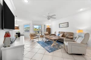 6708 SARASEA CIRCLE, SARASOTA, FL 34242 - MLS#MFRA4689234