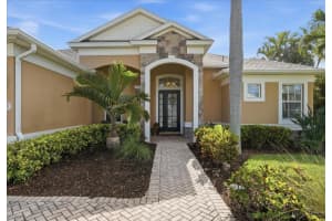 8843 17TH AVENUE CIRCLE, BRADENTON, FL 34209 - MLS#MFRA4689235