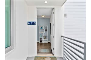 1709 TAMIAMI TRAIL, SARASOTA, FL 34234 - MLS#MFRA4689244