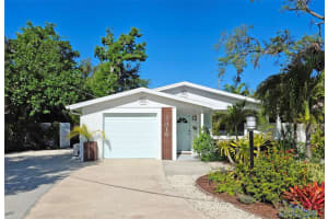 3419 Chapel Dr, SARASOTA