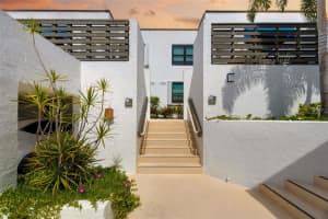 815 BAYPORT WAY, LONGBOAT KEY, FL 34228 - MLS#MFRA4689278