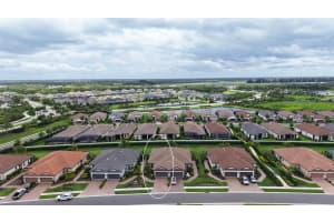 10089 MORNING MIST LN LANE, SARASOTA, FL 34241 - MLS#MFRA4689300