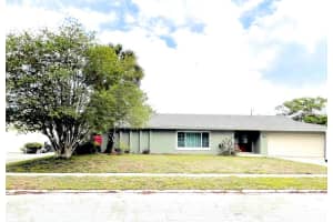 2102 WINNEBAGO TRAIL, FERN PARK, FL 32730 - MLS#MFRA4689323