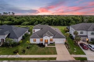 4520 POND BROOK COURT, LAKEWOOD RANCH, FL 34211 - MLS#MFRA4689376