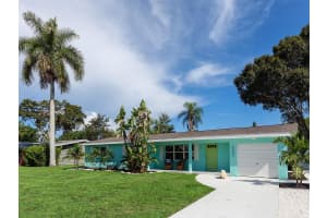 3049 WOOD STREET, SARASOTA, FL 34237 - MLS#MFRA4689385
