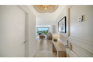 1800 BENJAMIN FRANKLIN DRIVE, SARASOTA, FL 34236 - MLS#MFRA4689391