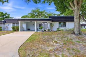 1333 GLEN OAKS DRIVE, SARASOTA, FL 34232 - MLS#MFRA4689392