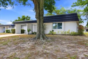 1333 GLEN OAKS DRIVE, SARASOTA, FL 34232 - MLS#MFRA4689392